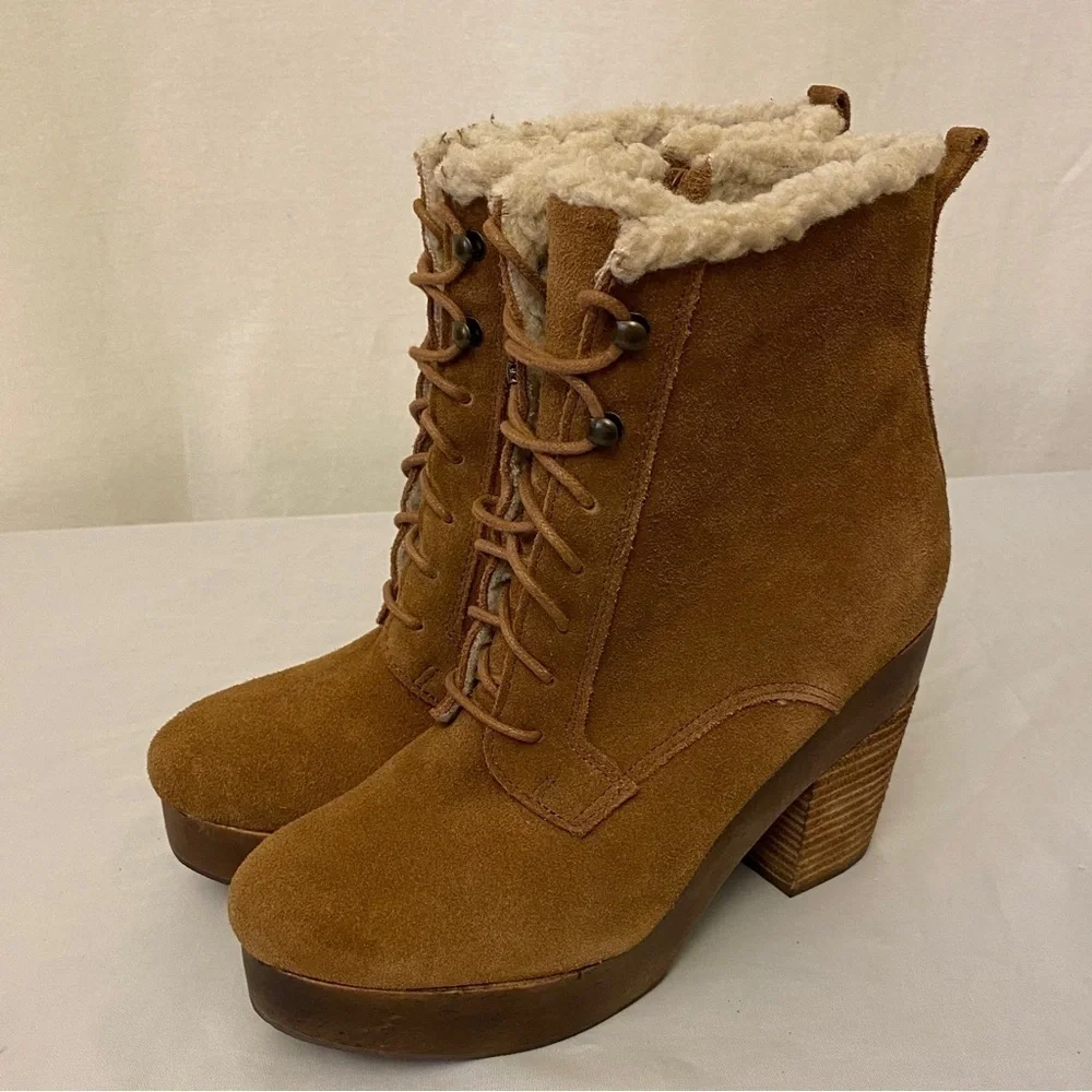 Ralph Lauren Denim & Supply Carsyn Women’s Boots Size 7.5 Suede Chunky Heel Shoe